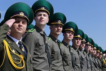 От курсанта до лейтенанта: выпуск офицеров состоится 24 июня на площади Государственного флага