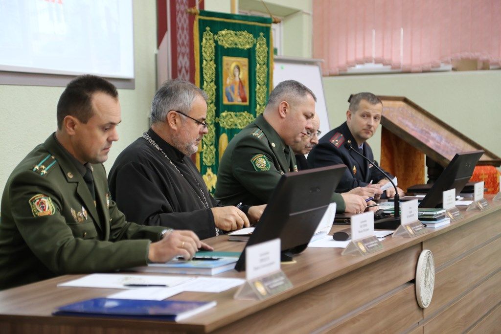 Семинар «15 лет совместного служения» прошел в Институте