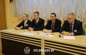 В Институте пограничной службы курсанты и офицеры приняли участие в голосовании