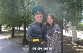 В Институте пограничной службы вручены лейтенантские погоны