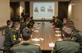 Практические занятия курсантов Института пограничной службы в компании «Регула»