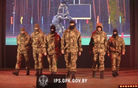 «Здравствуй, Институт!»: Первокурсники Института пограничной службы представили творческий отчет