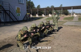 В Институте пограничной службы состоялся полевой выход 1-го курса в учебный центр.