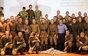 Постановка "Василий Теркин" глазами курсантов Института пограничной службы 