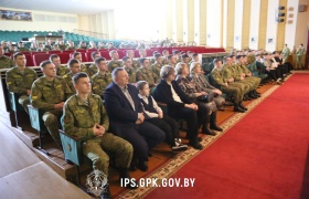 Курсанты Института пограничной службы встретились с семьей Василия Климовских