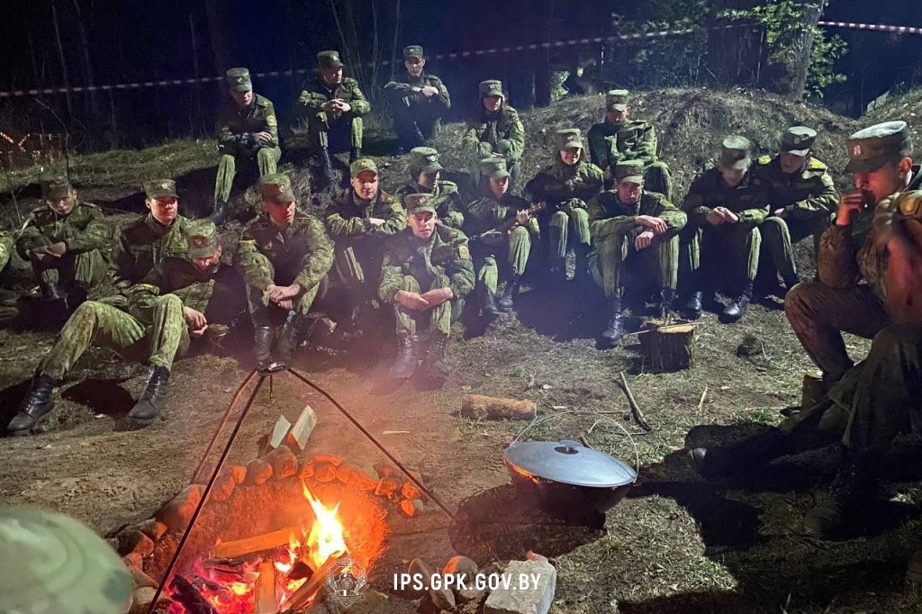 В Институте пограничной службы состоялся полевой выход 1-го курса в учебный центр. В Институте пограничной службы состоялся полевой выход 1-го курса в учебный центр.